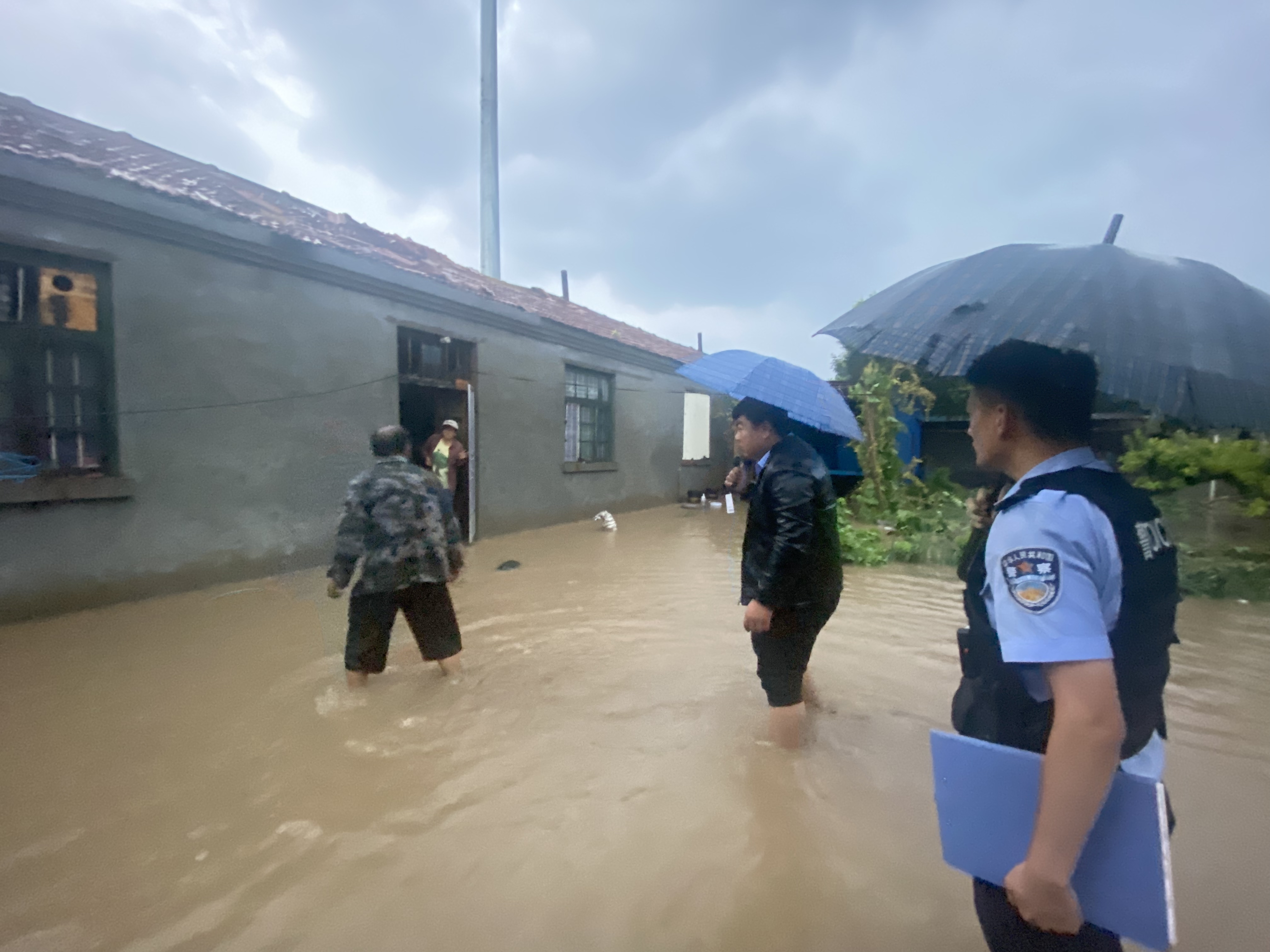 ���ݹ���ӭ��ս�꣬��·���˰���