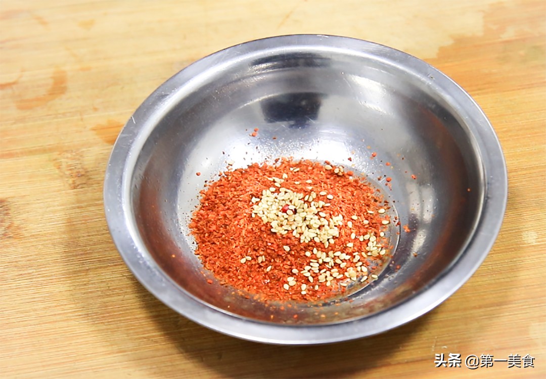 圖片[4]-夏天雞肉就要這樣吃 大廚分享紅油雞絲 獨特料汁 香辣開胃-起舞食譜網
