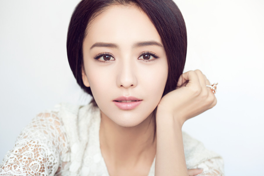 佟丽娅被俞灏明深夜豪华投喂，单份套餐2千元，