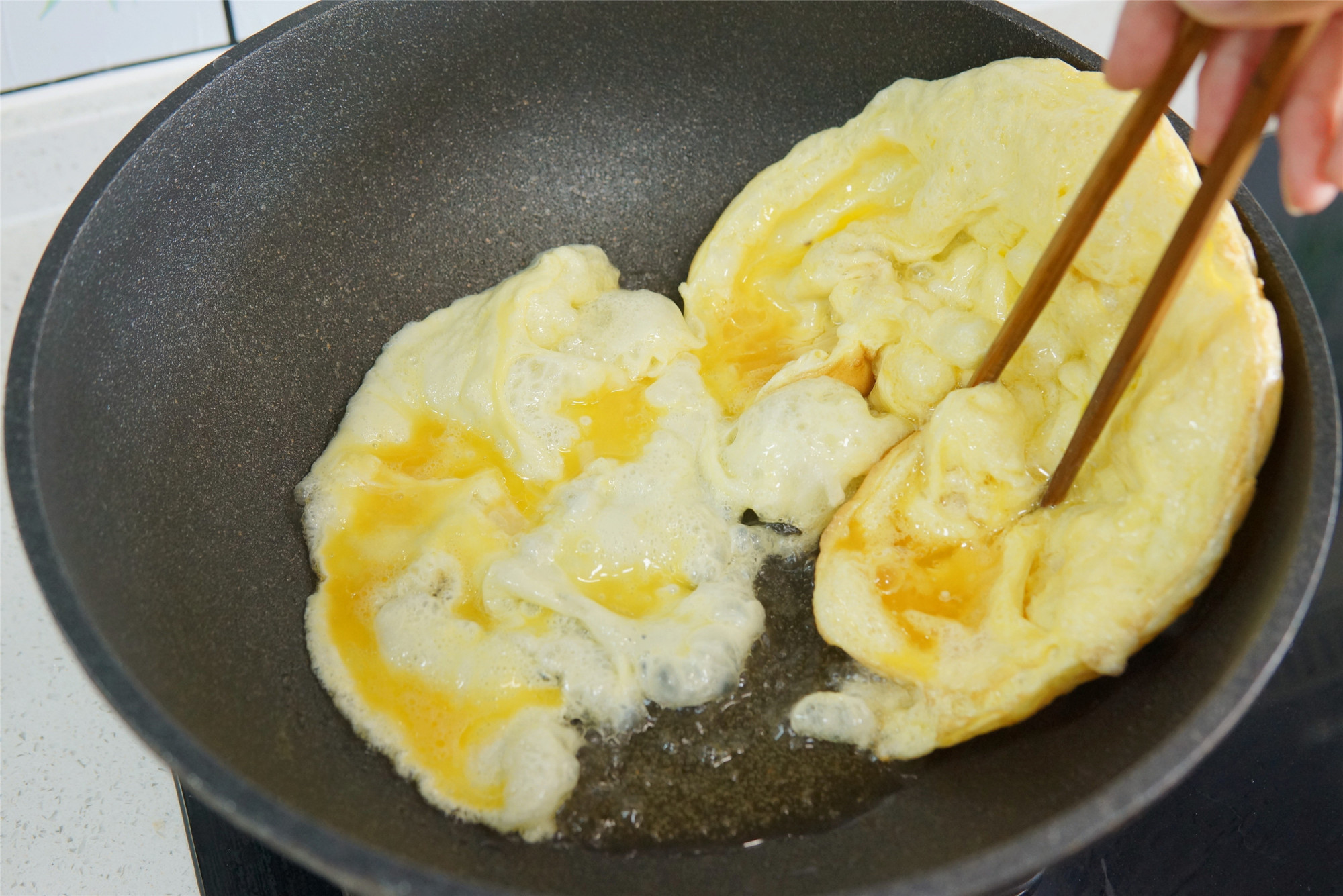 夏天别吃肉饺子了，这2种蔬菜特水嫩，包饺子清