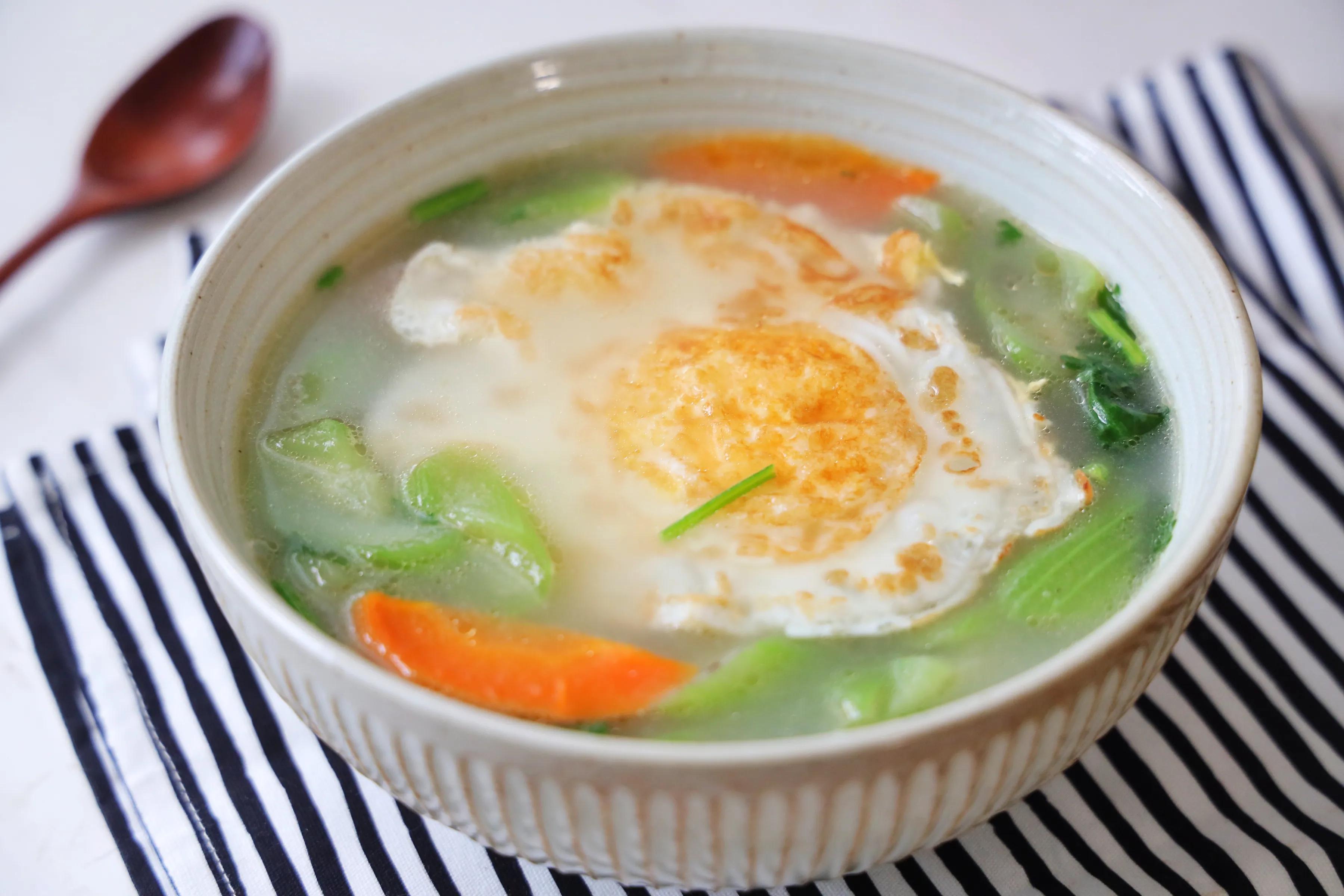 夏天没食欲，煮上这样的一锅汤水，清淡爽口，解暑又解腻，超舒服