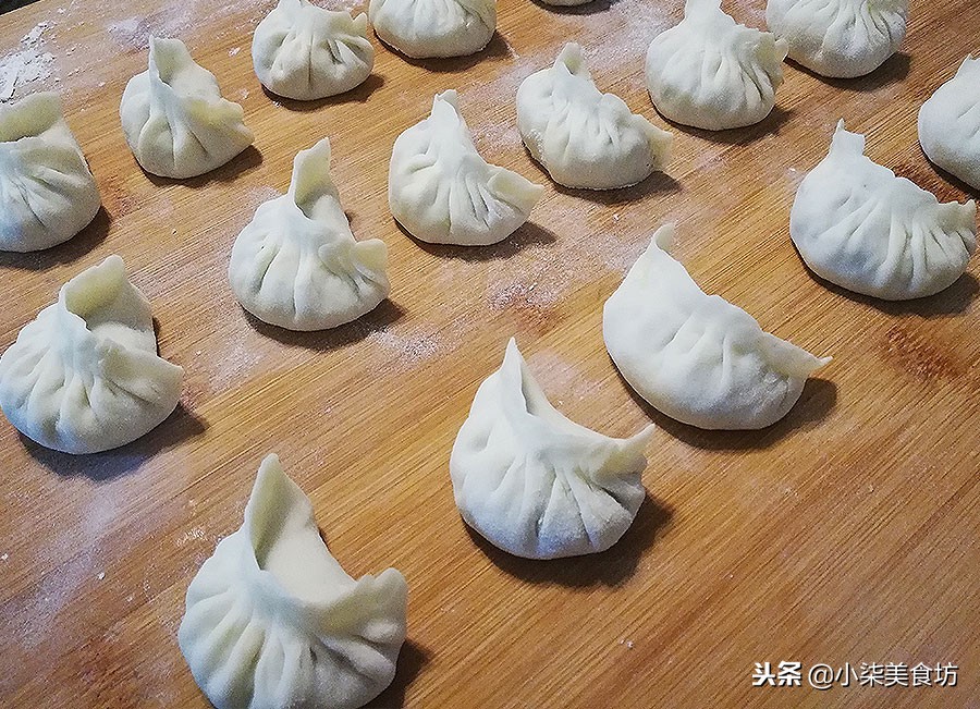 图片[14]-三鲜蒸饺家常做法 开水一烫 不用饧面 皮薄馅大 咬一口很过瘾-起舞食谱网