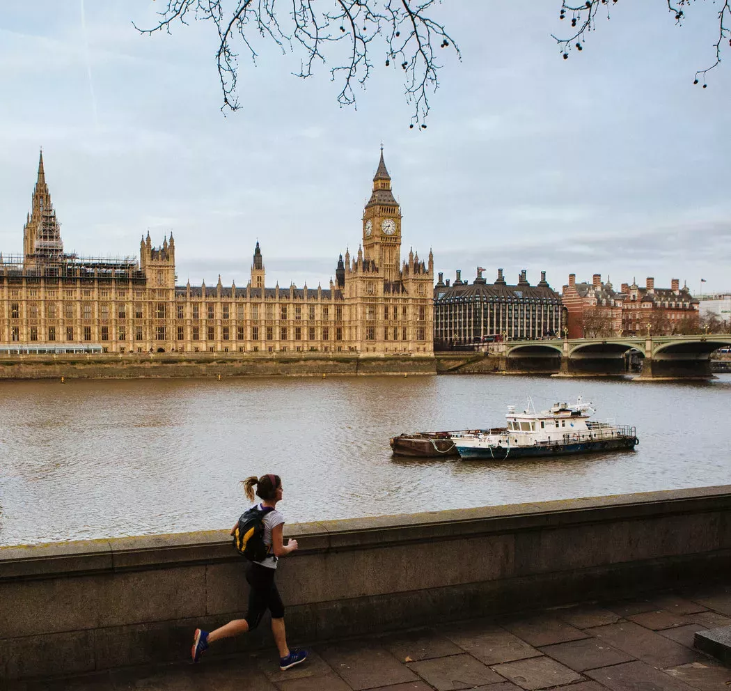 英国房产资讯|两周后伦敦本世纪首个地铁扩建工程将投入使用