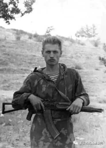 要啥PDW，AKS-74U它不香吗？香啊