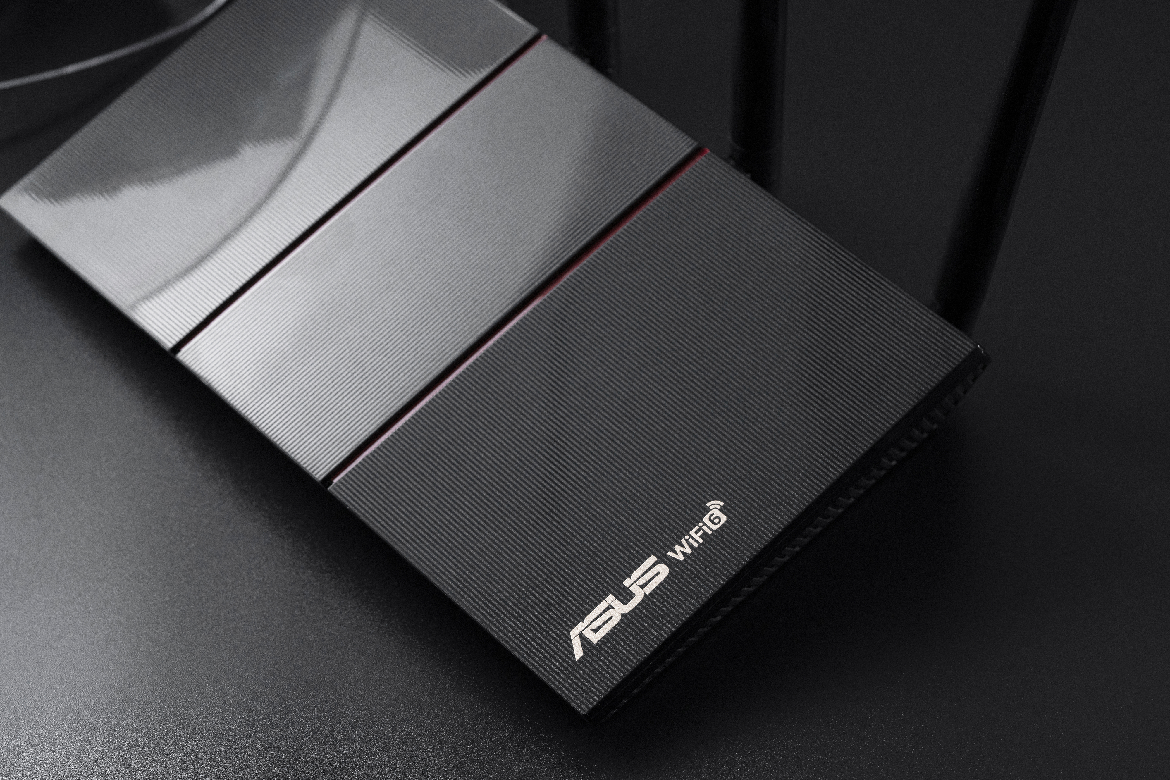 唤醒心中的梦想!华硕rt-ax56u热血版电竞路由