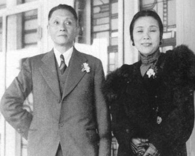 日本女护士嫁给中国将军，64年间从未回家，女儿现在人尽皆知