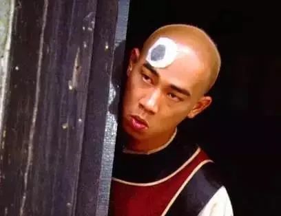 《鹿鼎记》10位主演近况：男三离婚4次，“二老