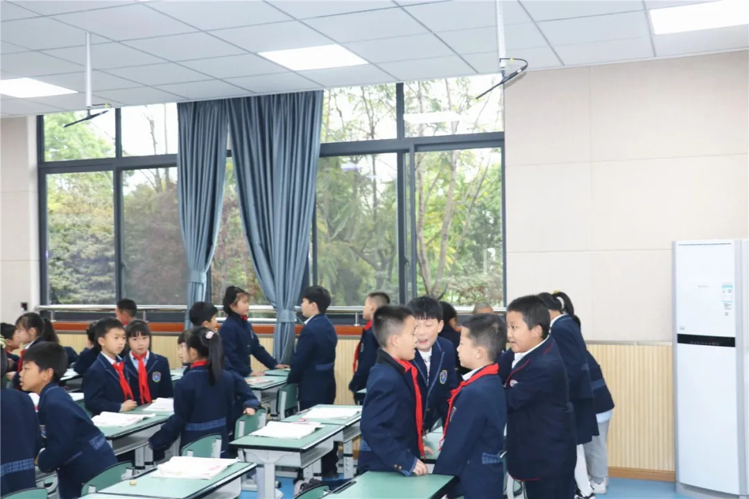 芳菲四月天 共赴成长约丨记双流实小外国语学校语文组成长精进课