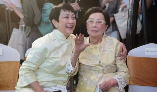 20年代爷爷买下铜锣湾，千亿资产全部留给孙女，
