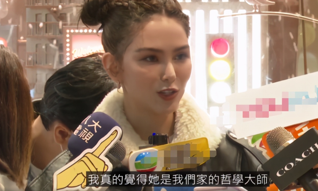 昆凌訓練5歲女兒獨睡，小周週再爆金句，吐槽爸爸周杰倫也不獨立