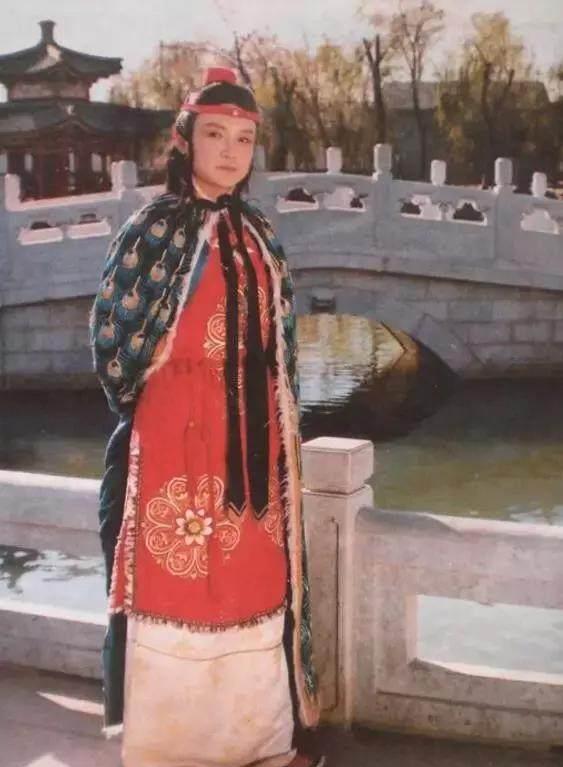 红楼梦中那么多丫鬟，谁才是贾宝玉最喜欢的那