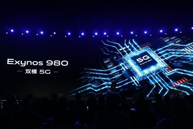 市场价3298元起 vivo X30系列产品宣布公布适用双模式5G