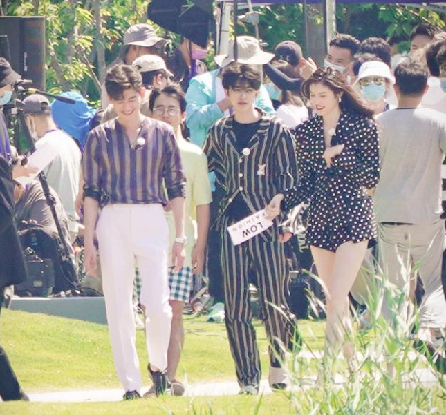 《奔跑吧》上演睡衣秀，蔡徐坤自我保护意识充