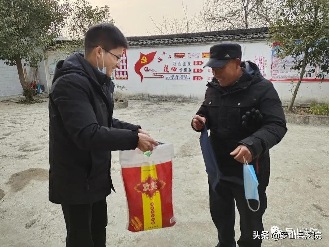身边的榜样 | 李波:笔尖下的法治梦