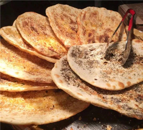 加盟鍋盔大概多少錢？開特色小吃店，當地人都愿意嘗鮮