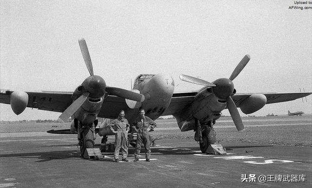 大英帝国的骄傲，二战期间的明星轰炸机，“蚊