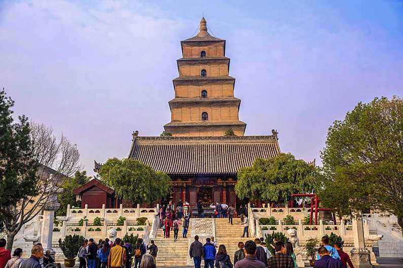 我国第一条从北方入川的高铁线路,投资647亿,打穿