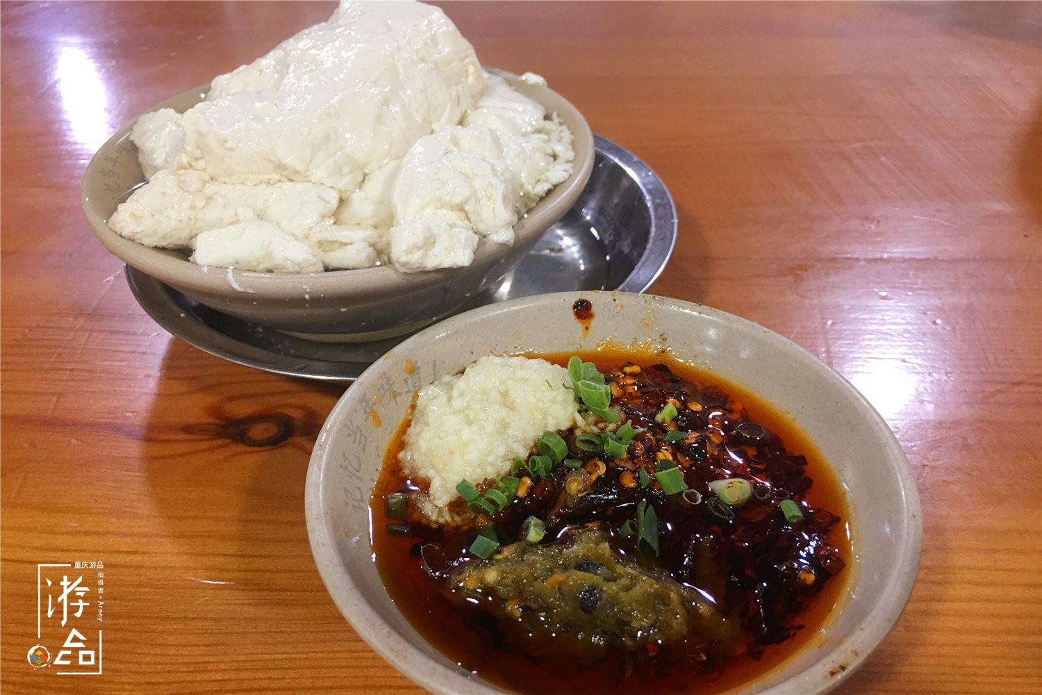 重庆黄桷坪的梯坎豆花被吹上了天，人均消费30元，味道不敢恭维