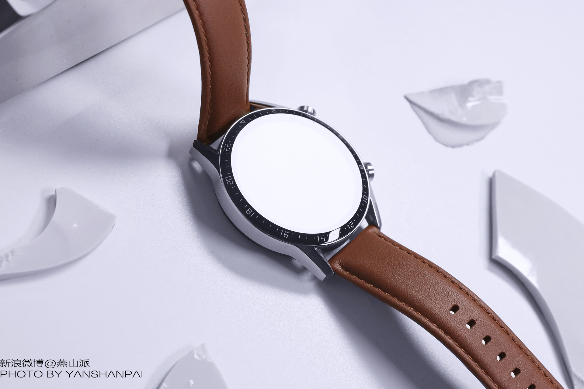 HUAWEI WATCH GT2深度评测，这几项体验苹果和三星都喊服