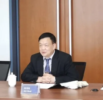 点赞!校友企业第一棒!这群温肯学生向母校捐赠首笔公益基金