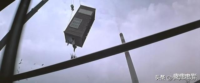 25年前，令嘉禾巨亏1.4亿！这部港片，主演成龙已