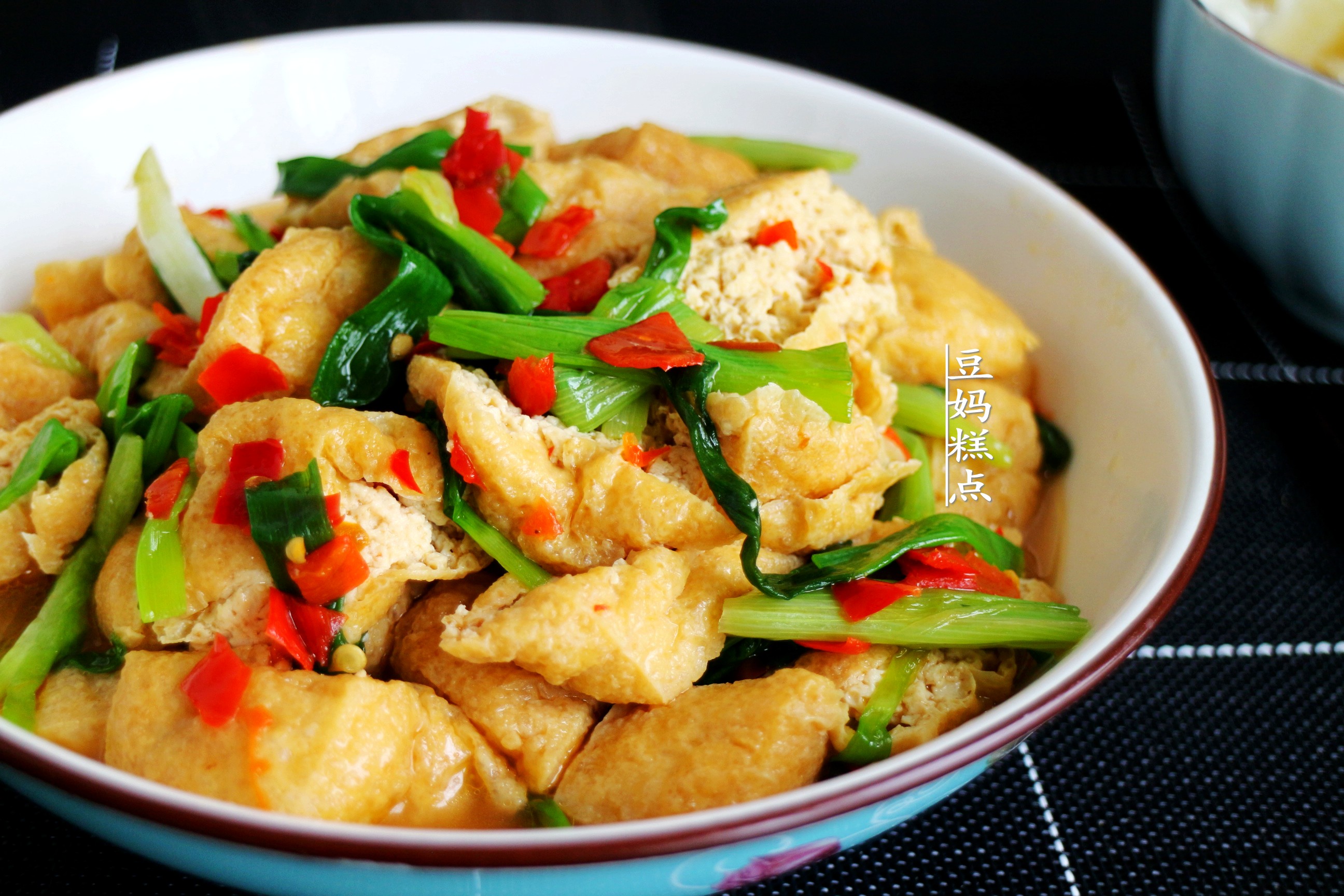 油豆腐泡怎麼炒才好吃？ 這樣做，5分鐘上桌，簡單又下飯