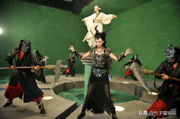 8年前《轩辕剑》为何多是半身照?看到魔族公主