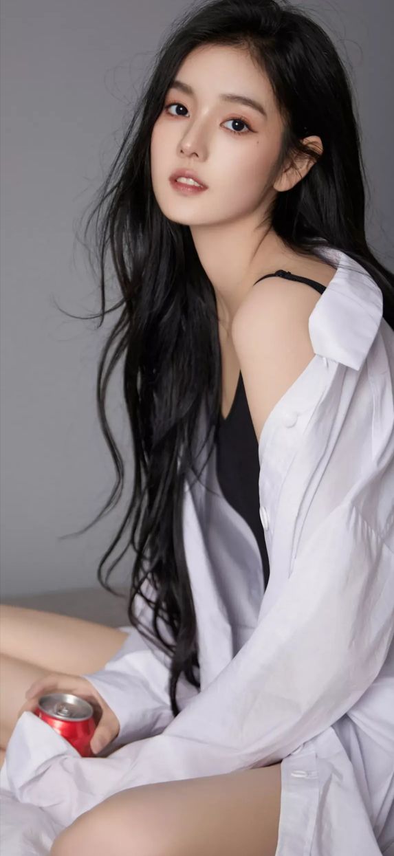Chen Ziyi Photo Album-Super Clear Wallpaper Edition - iNEWS