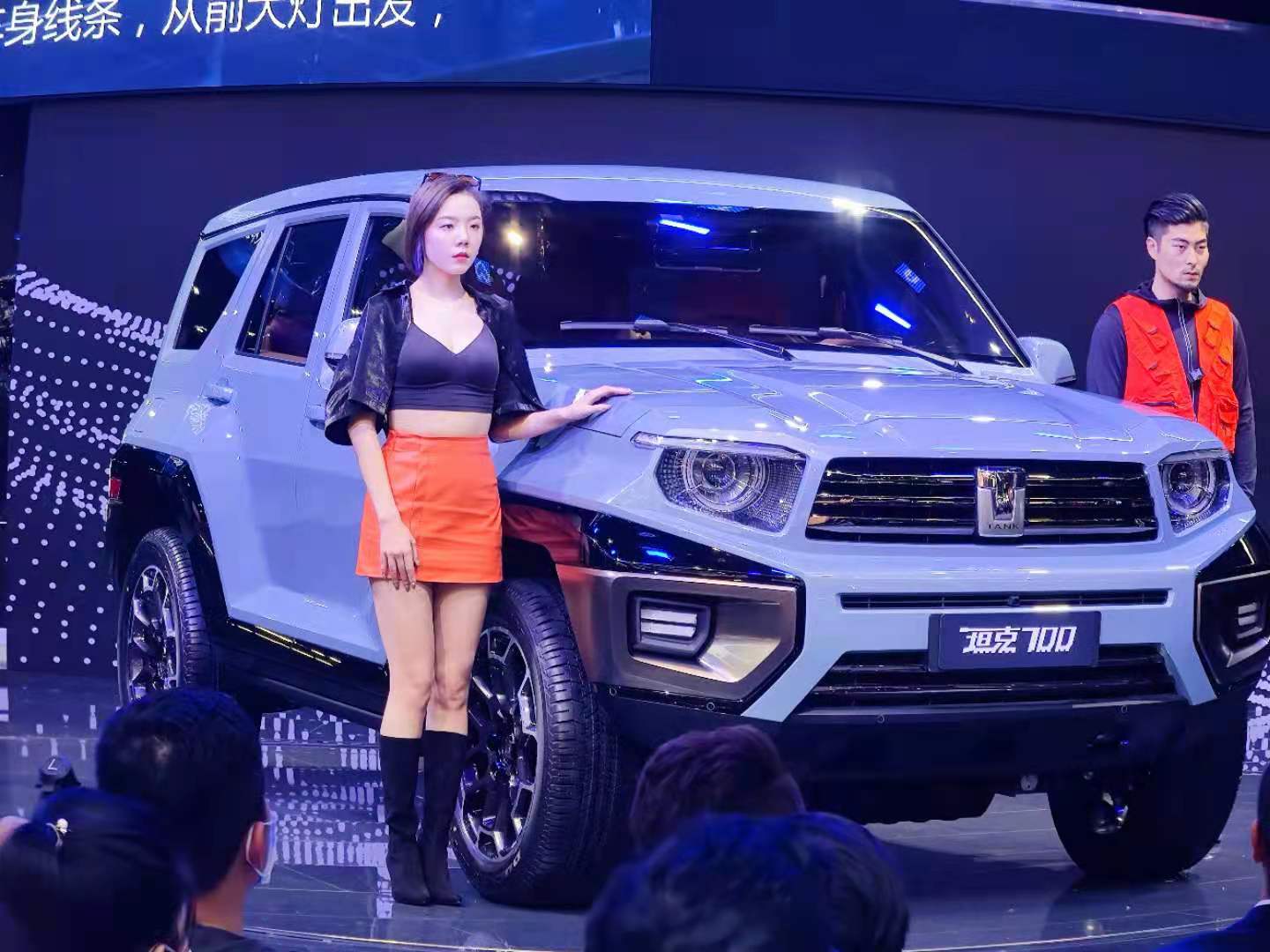 堪称“库里南保定分南”，坦克不仅要取代Jeep，还瞄准了路虎