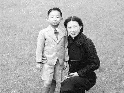 张学良之子张闾琳：美国航空专家，64岁替父回国探亲，不会说中文