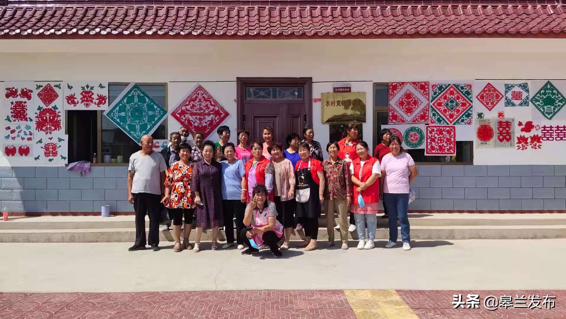 ������ˮ�����Գش�ٰ조��ܰ�ھӽڣ�ůů�����顱��ʱ������ʵ���