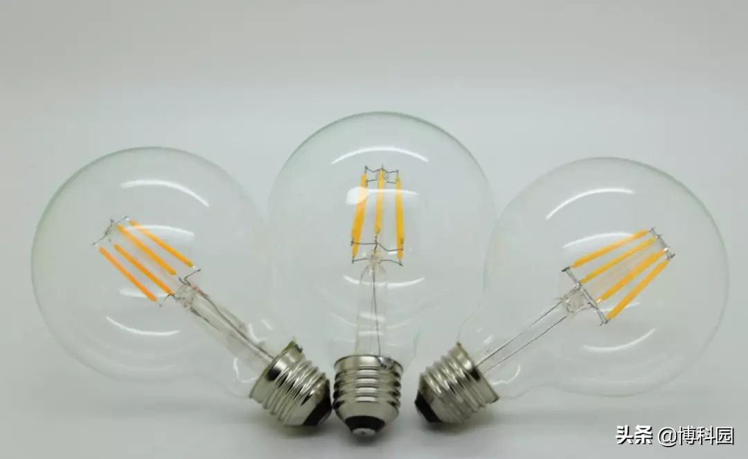 校准一个LED灯要多少测量科学家？LED发出的光量与距离无关