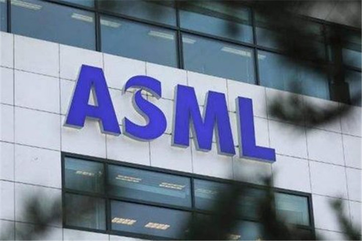 “中国芯”刚提速，ASML就来卖光刻机，台积电也来扩建了