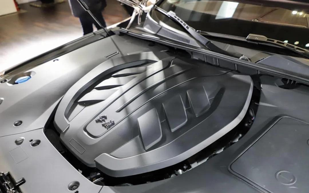 这款中国豪华品牌轿车售价接近50万，它与BBA之间如何选择？