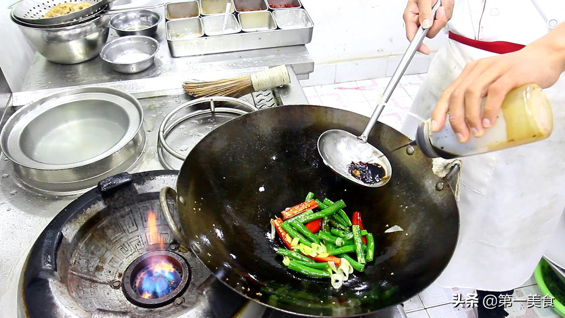 图片[10]-厨师长教你如何制作杭椒牛柳 鲜嫩多汁又入味 腌制才是关键-起舞食谱网