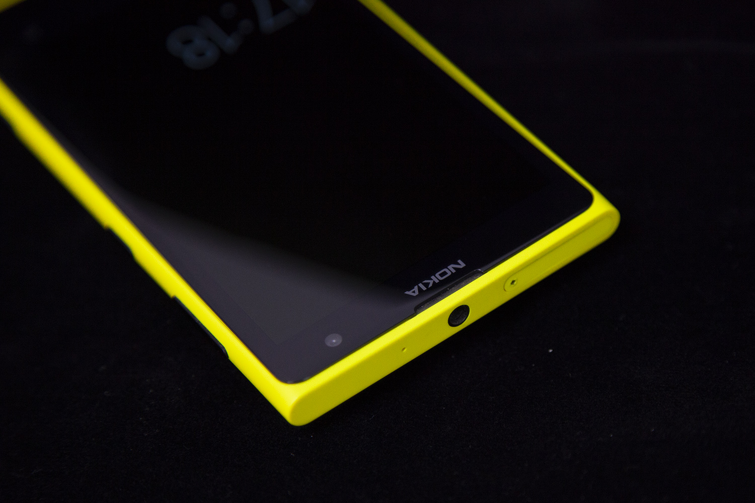 Nokia Lumia 1020：掀起影像革命的“奥利奥”