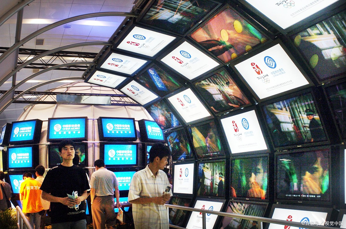 自媒体“割韭菜”的是是非非