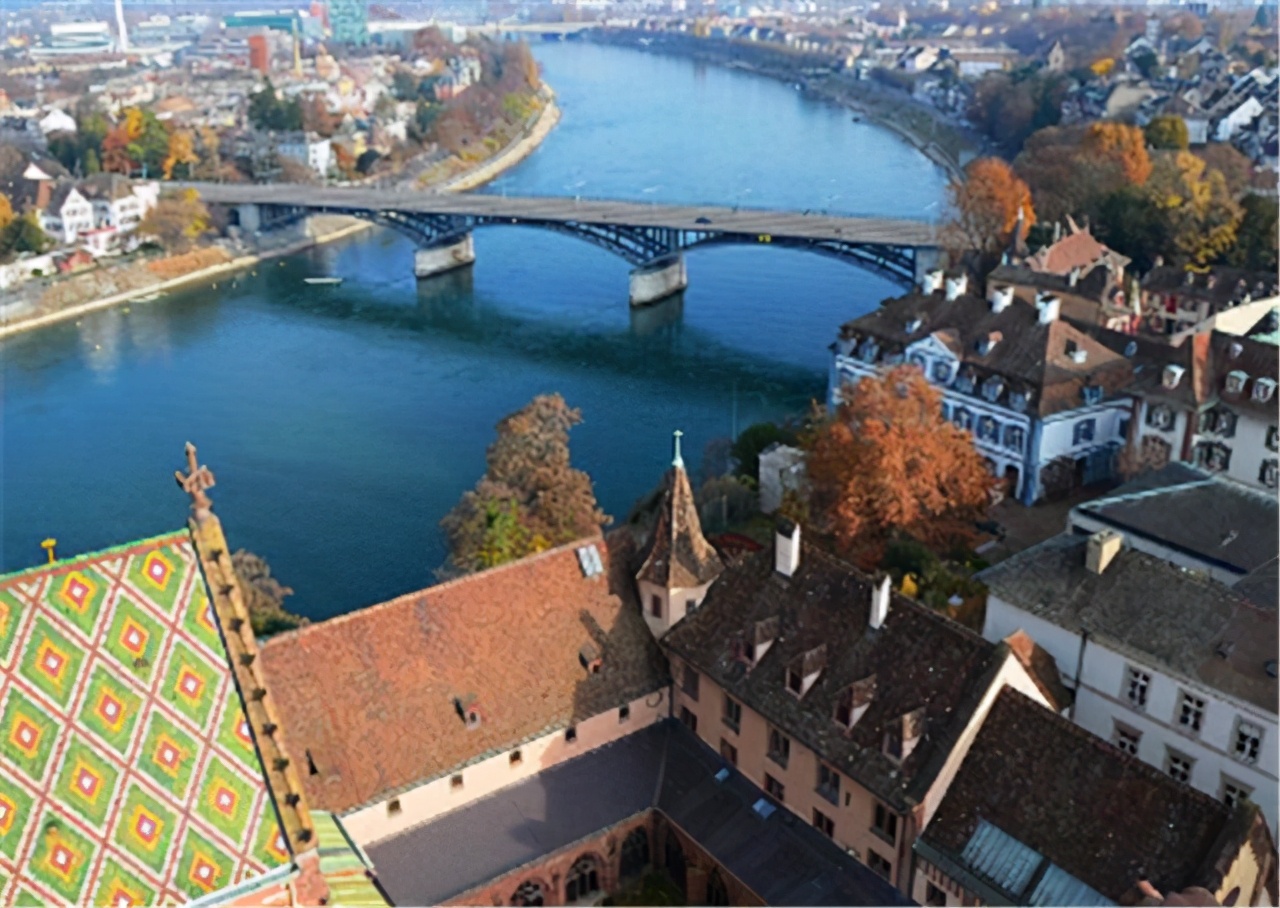 瑞士：人口不足900万、靠科技称雄全球，让人无地自容的欧洲小国