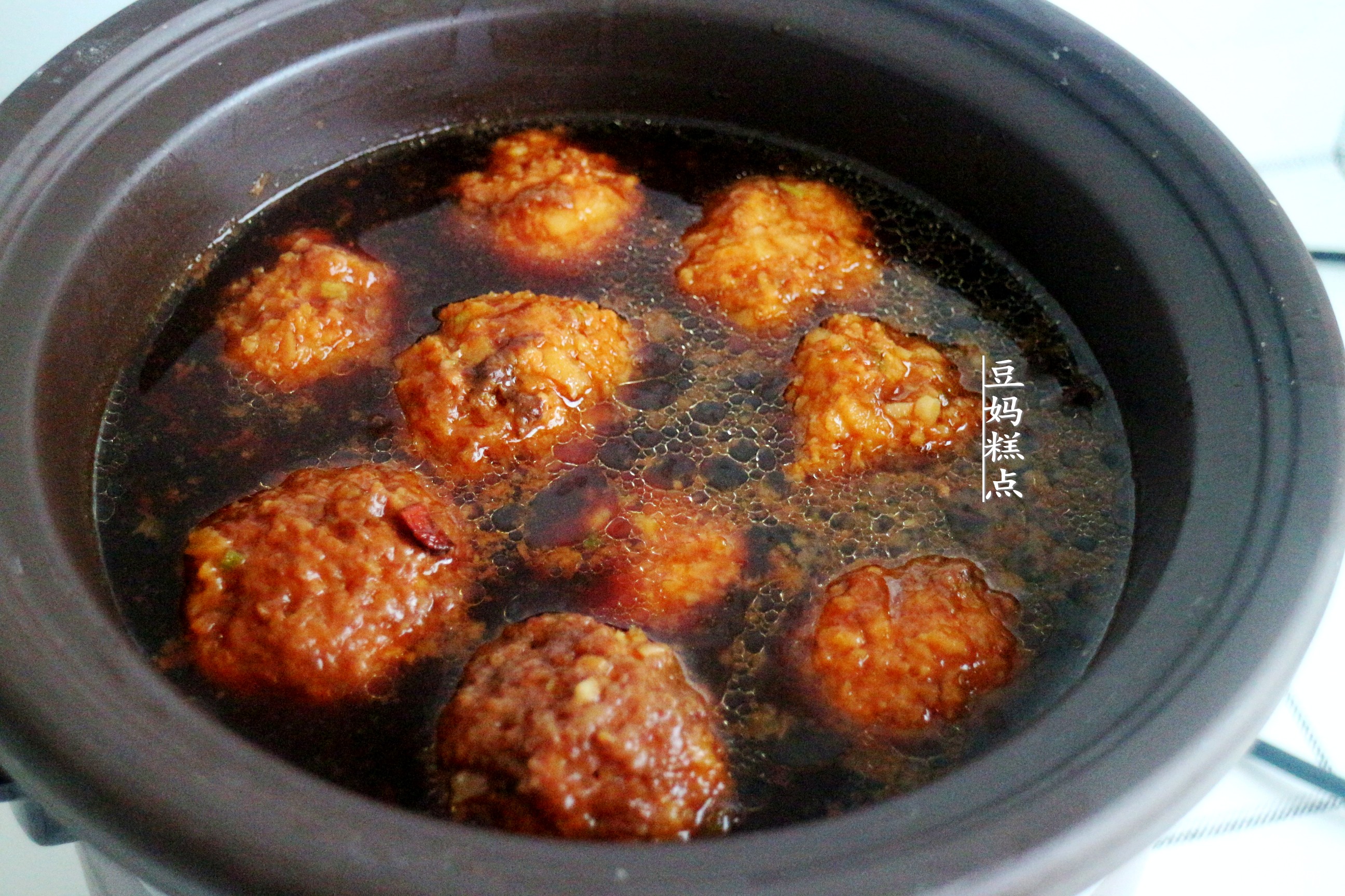 孩子超爱的，特色莲藕肉丸，不油炸，这做法健康不上火