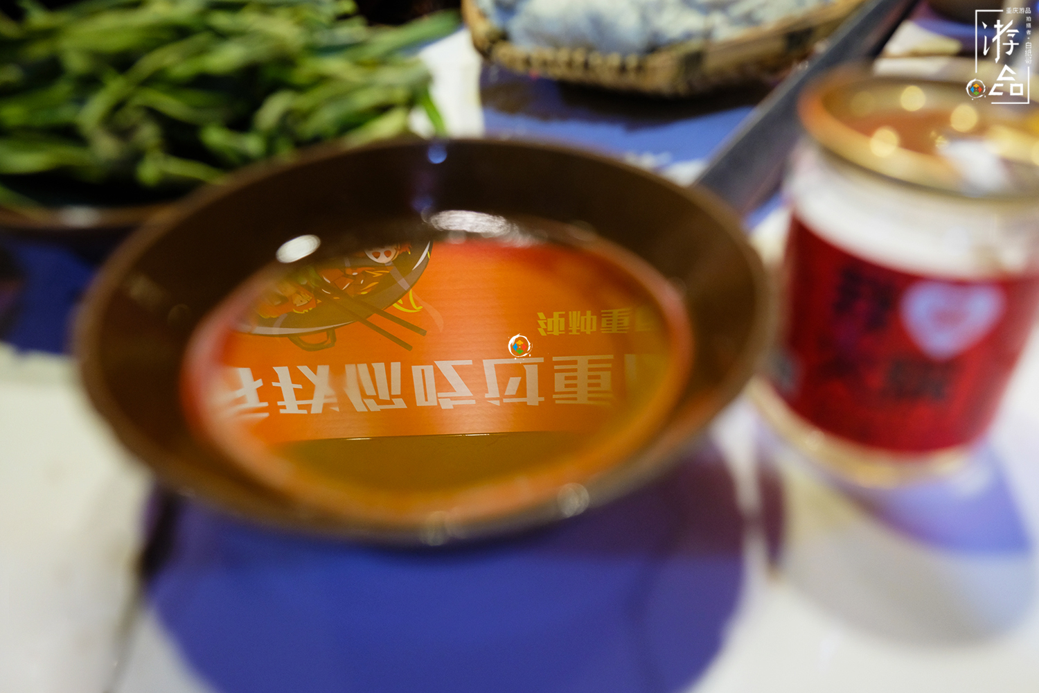 重庆火锅该不该收锅底费？收费食客不满意，不收又被怀疑用老油