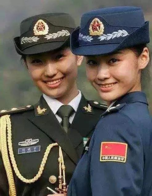 图片详解：建国以来，人民解放军经历的15次军服变迁发展历程