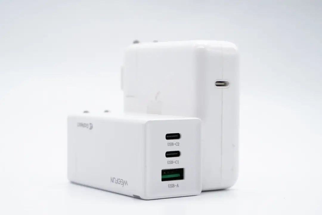 加油中国芯！拆解一款国产GaN器件的65W氮化镓快充