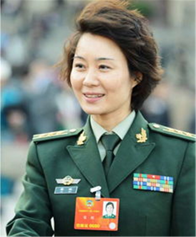 美女明星大校嫁給普通保安？近百家自媒體真會(huì)玩