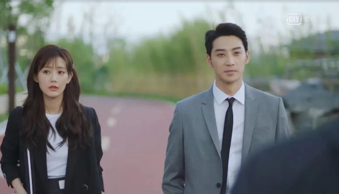 " my times your times " " my love " CP scatters candy ceaseless! Does Hu Yitian confess refuse? 