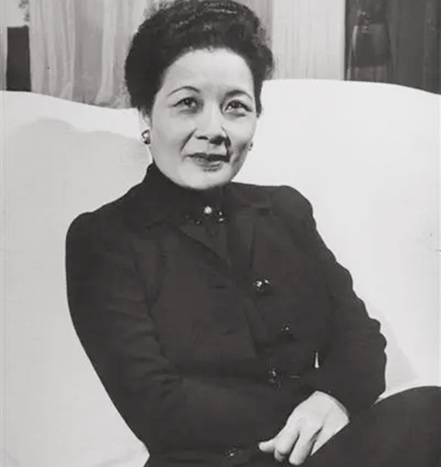 孔令俊當街殺警後,衝著宋美齡叫「媽咪」:殺人犯又大搖大擺上街 - 頭條匯