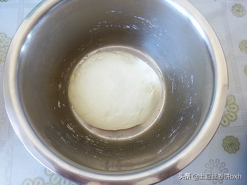 油酥饼这样做才地道，吃了30年没够，想想都会流口水，一看就会！