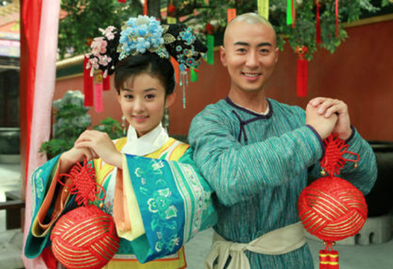 蔡琳高梓淇離婚，這段看似夢(mèng)幻的異國(guó)戀，實(shí)則一地雞毛？
