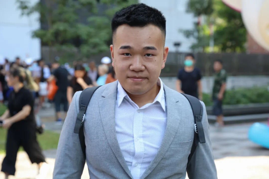 咬断港警手指的港大毕业生,判了