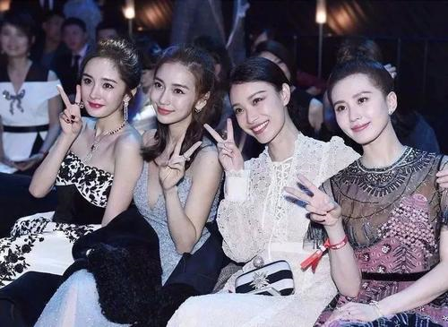 赵丽颖不应该再演少女了？85花的转型之战也让人唏嘘