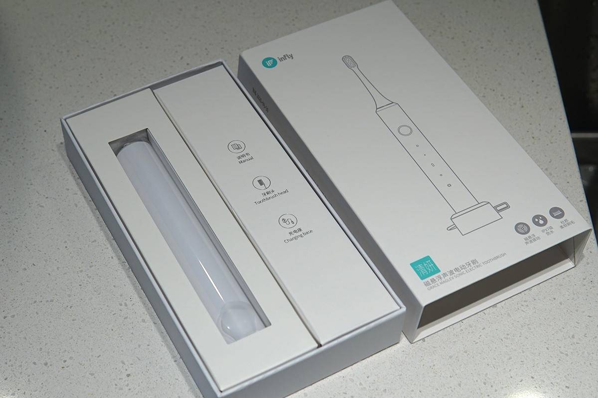 让牙齿“自动”变干净，infly声波电动牙刷究竟如何？